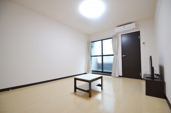 レオネクストゼフィールの物件内観写真